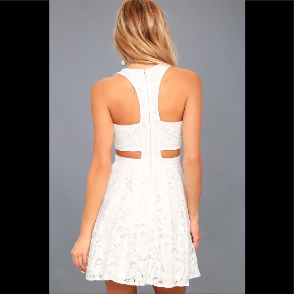 NWT White Lulu’s dress